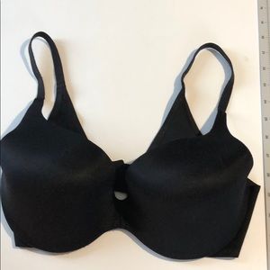 Victoria secret 34D lined perfect coverage bra
